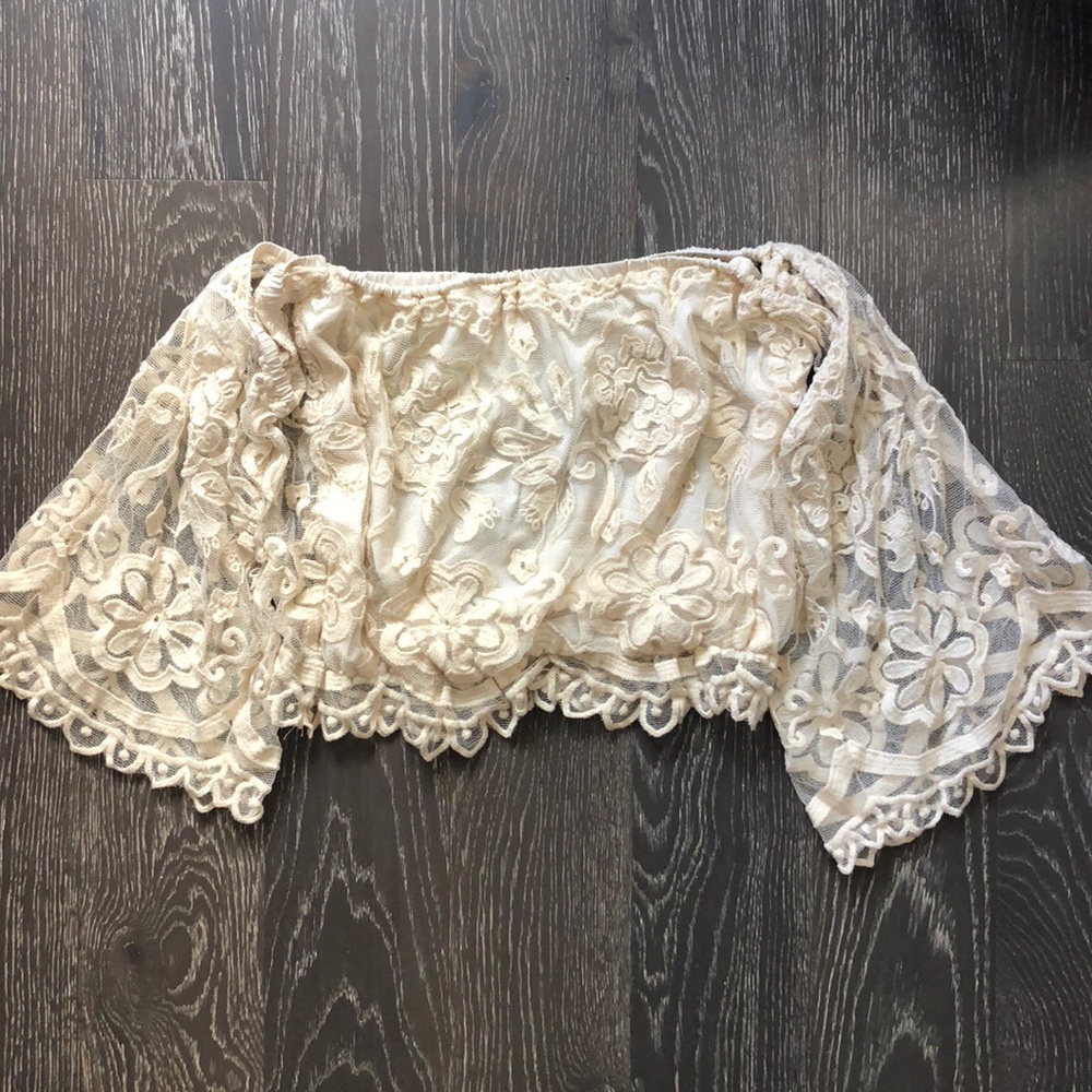 Jen’s Pirate Booty lace Off Shoulder Top - Picture 3 of 7